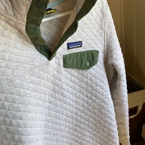 Patagonia sweater
